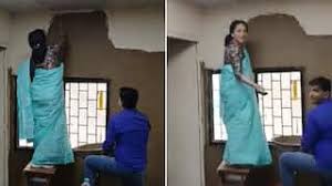 କାନ୍ଥରେ ଗୋବର ଲିପିଲେ ପ୍ରିନ୍ସିପାଲ୍