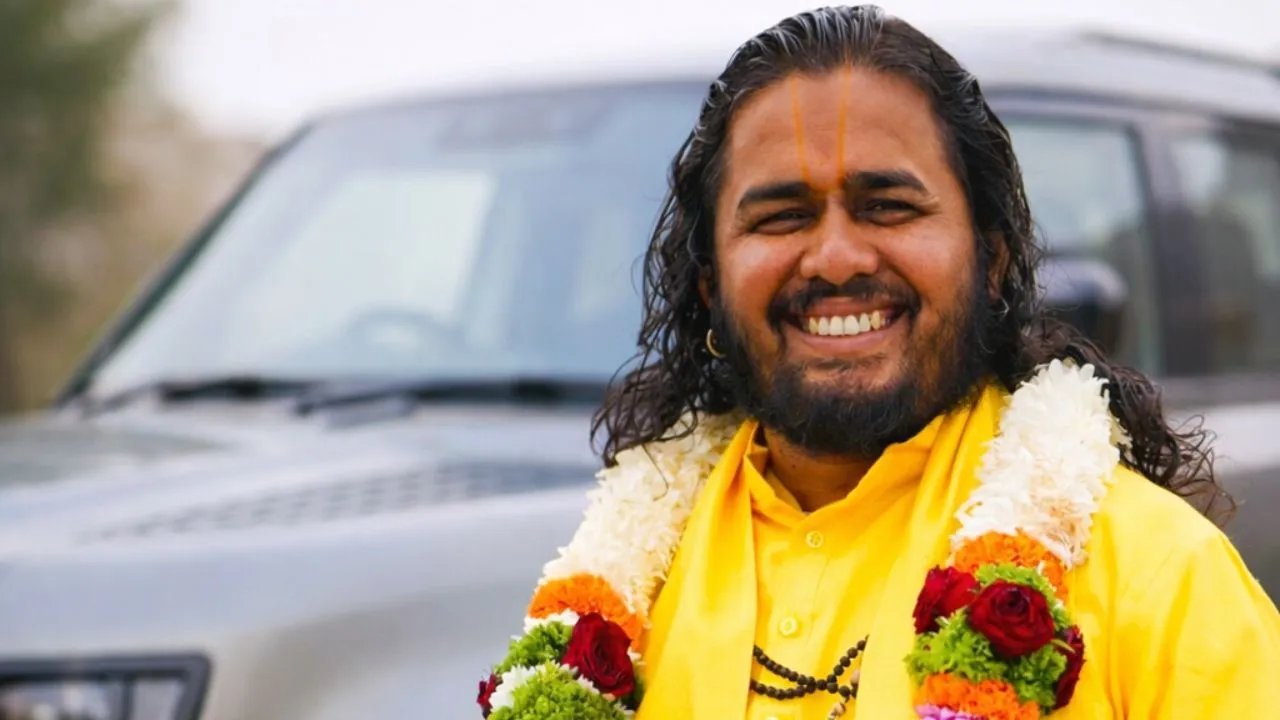 ଲକଜରି ଲାଇଫଷ୍ଟାଇଲ୍- ଚର୍ଚ୍ଚାରେ ସତୁଆ ବାବା