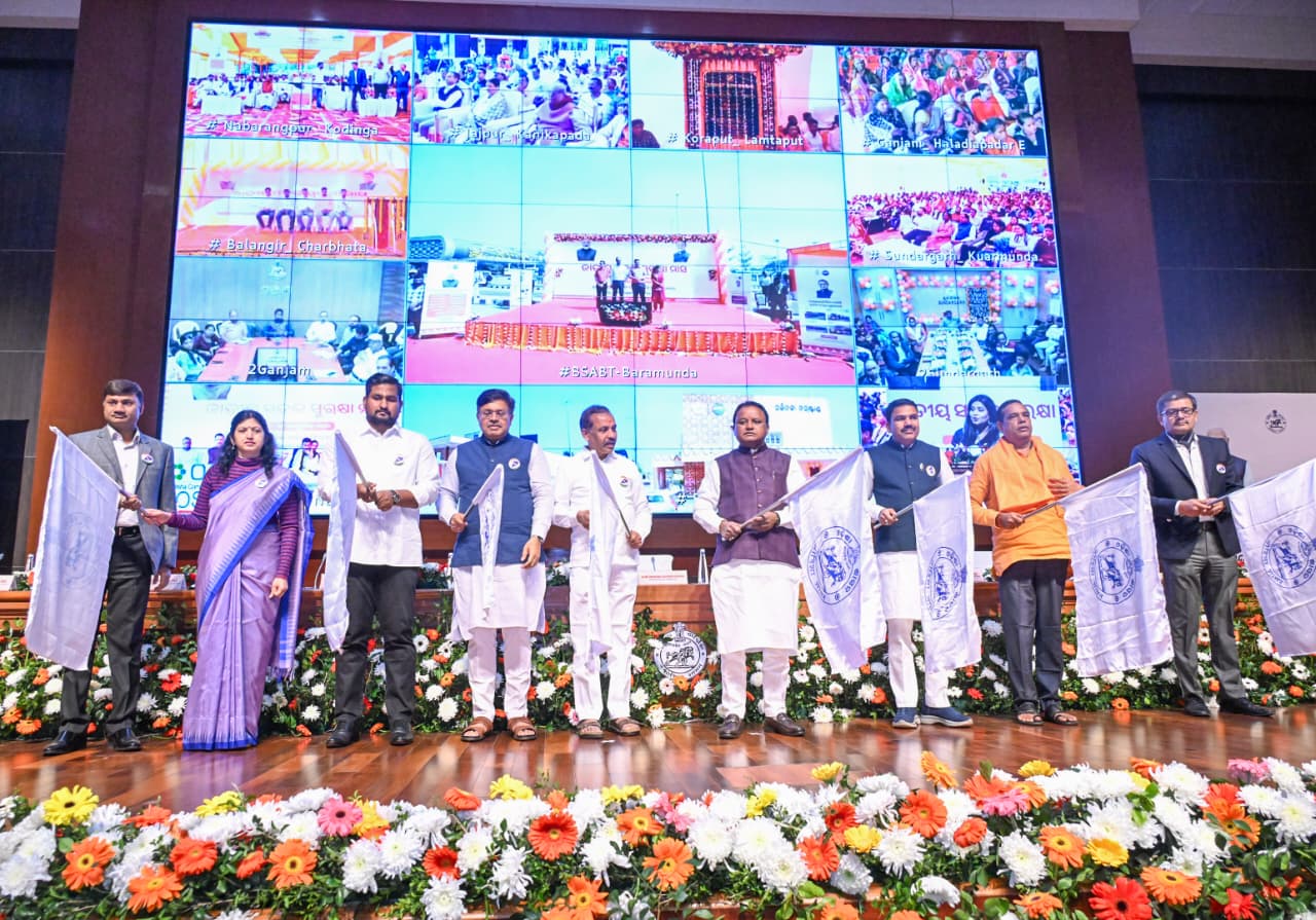 ଆରମ୍ଭ ହେଲା ‘ମୁଖ୍ୟମନ୍ତ୍ରୀ ସଡକ ସୁରକ୍ଷା ଯୋଜନା ସମ୍ମାନ’